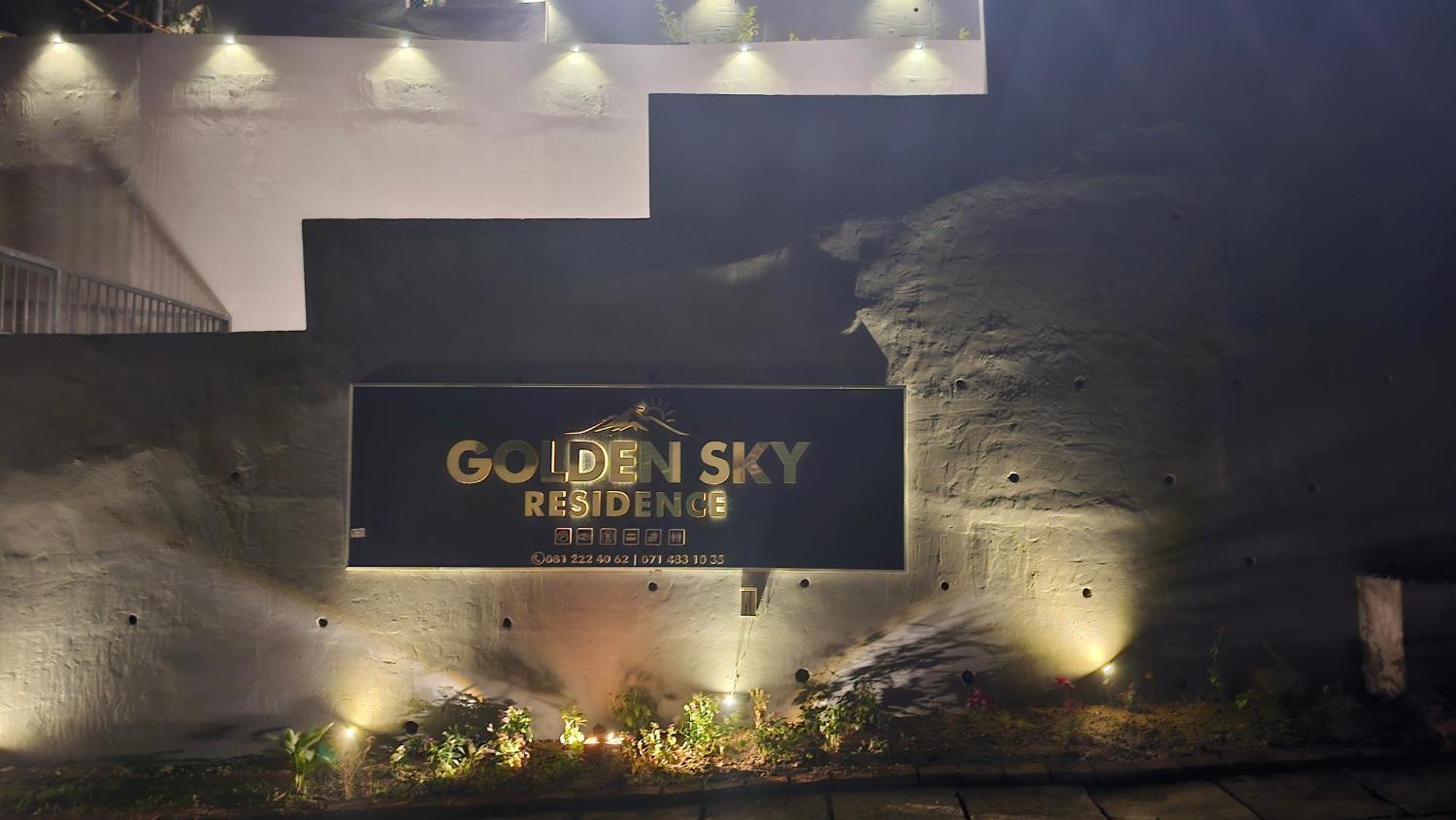 Golden Sky Residence Kandy Esterno foto